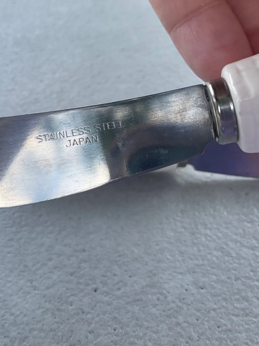 2 Holiday Butter Cheese Spreaders Vintage Stainless Steel Ceramic